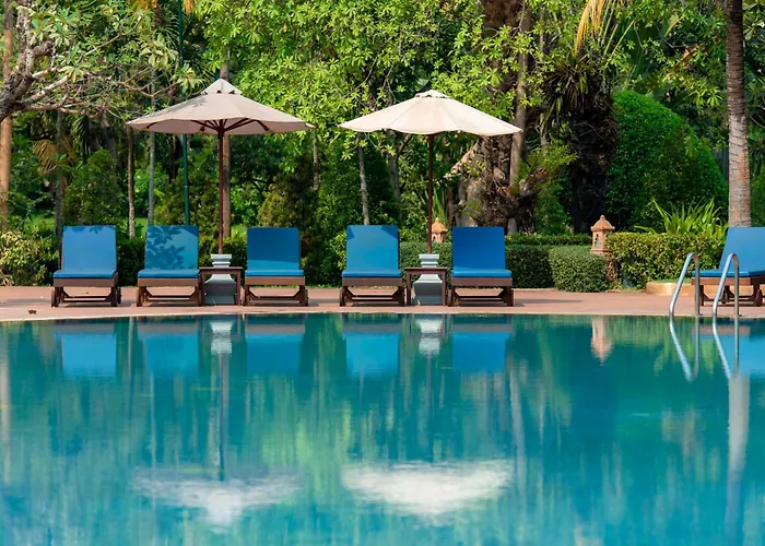 Angkor Palace & Siem Reap