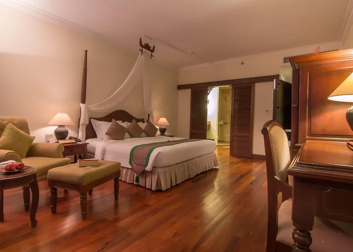 Angkor Palace & Siem Reap