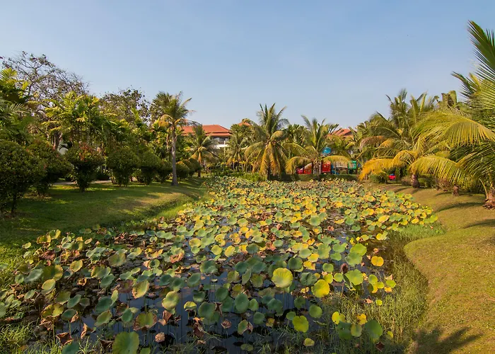 Angkor Palace & Hotel 5*